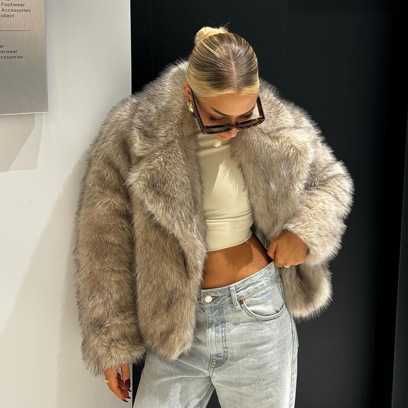 Streetwear Girl Brand - Elegancka kurtka damska z gradientowego sztucznego
