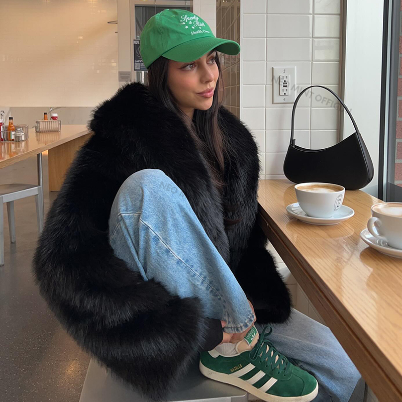 Neo Mint Street Fashion Szalow – Streetwear Girl Brand recenzja i cena