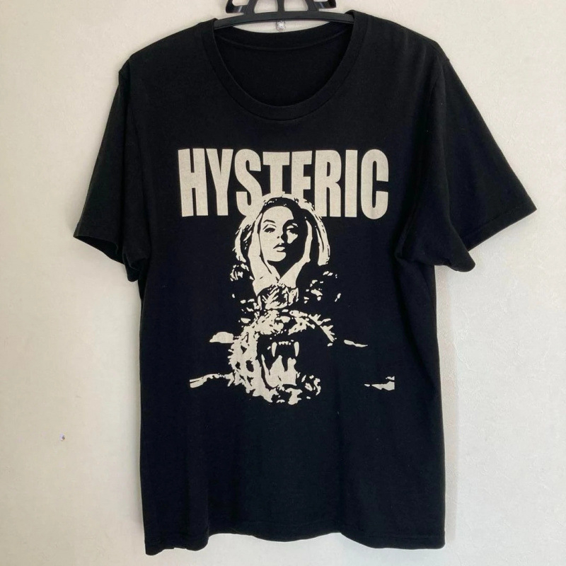 Koszulka Vintage z Portretem D – Streetwear Girl Brand recenzja i cena